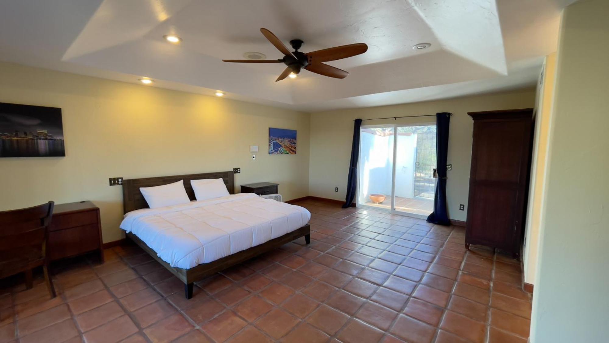 Private Home On 10 Acres - Heated Salt Pool & Jacuzzi, Mountain & City Views, Horseshoes, Basketball, Bbq, Golf Putting, Foosball, Croquet, Bose Stereo, White Cotton Bedding - Hilltop Hacienda, Pool Heat Optional Jamul Eksteriør billede