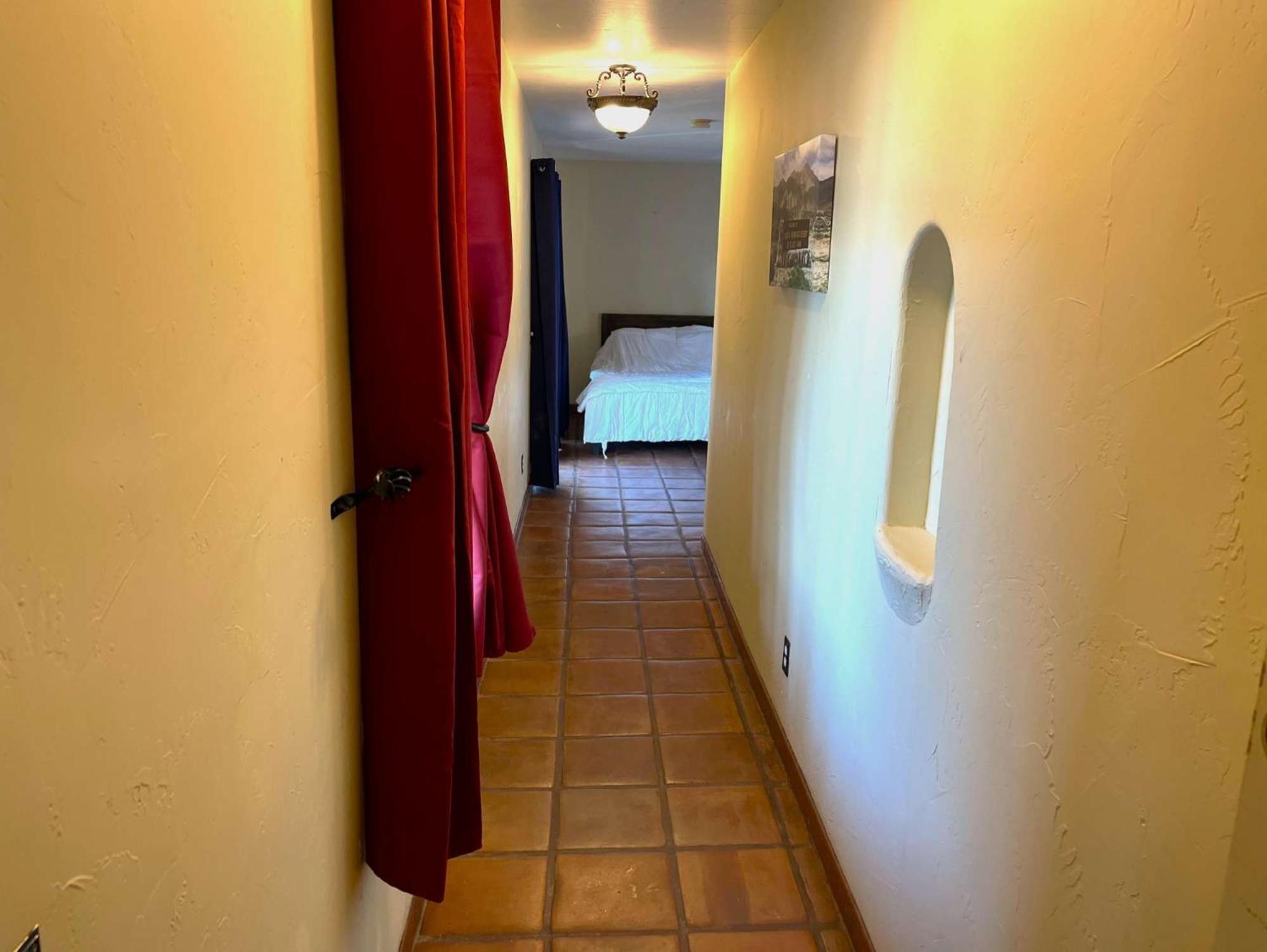 Private Home On 10 Acres - Heated Salt Pool & Jacuzzi, Mountain & City Views, Horseshoes, Basketball, Bbq, Golf Putting, Foosball, Croquet, Bose Stereo, White Cotton Bedding - Hilltop Hacienda, Pool Heat Optional Jamul Eksteriør billede